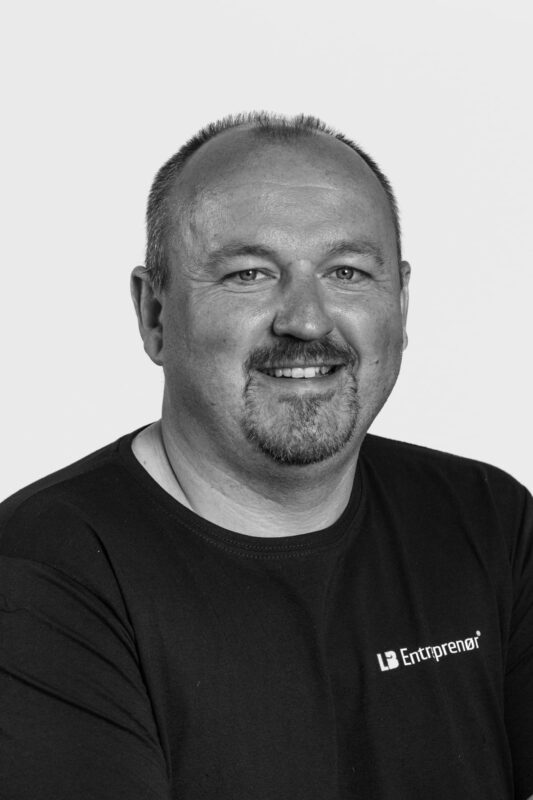 Mads Helge Nielsen, LB Entreprenør